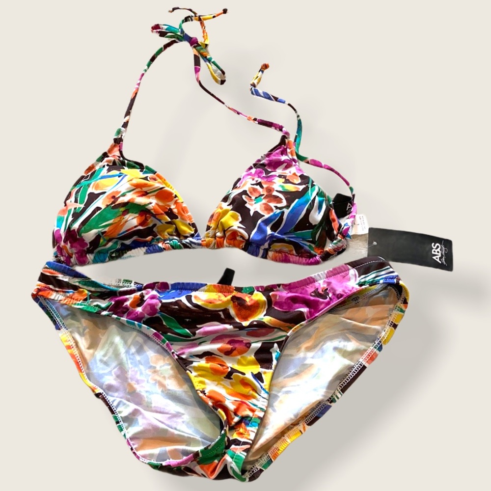 LAST CHANCE-donating next month!  NWT tropical bikini